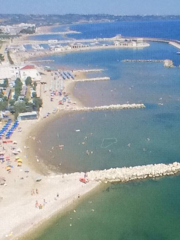 Maronda Camping Marina Di Montenero Exteriör bild