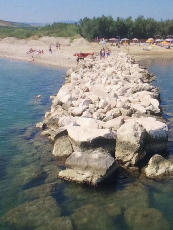Maronda Camping Marina Di Montenero Exteriör bild